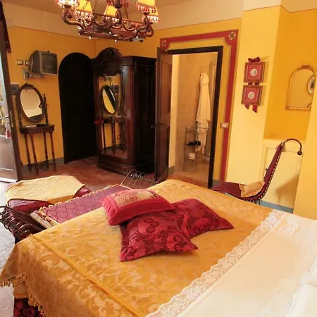 Villa A Chiaraluna
